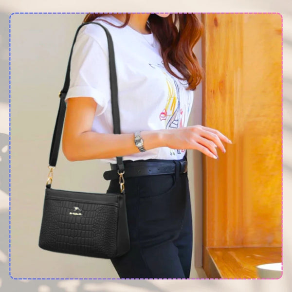 Rankinė moterims C1, juoda N327