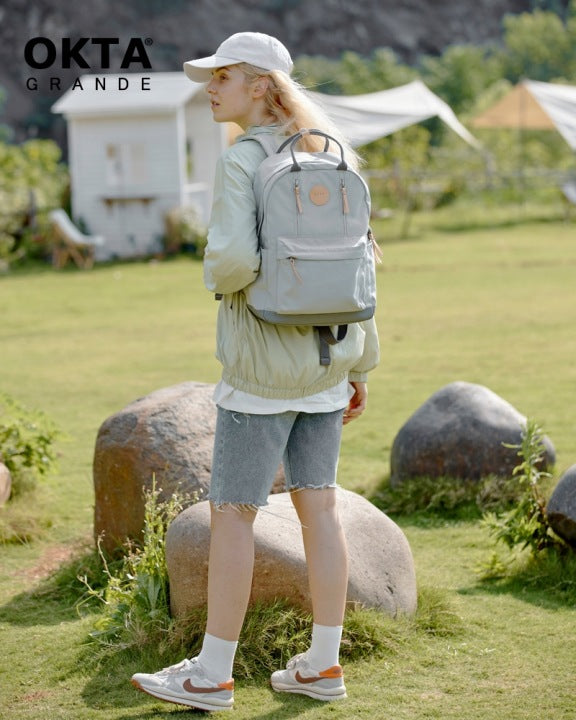 Kuprinė su skyriumi nešiojamam kompiuteriui Himawari, smėlio spalvos