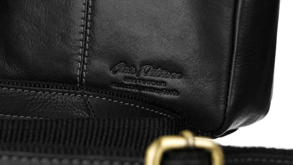 Rankinė vyrams Peterson DM7 juoda R261