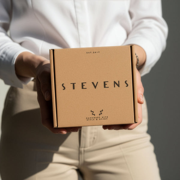 Odinis diržas moterims Stevens Retro Vintage, juodas