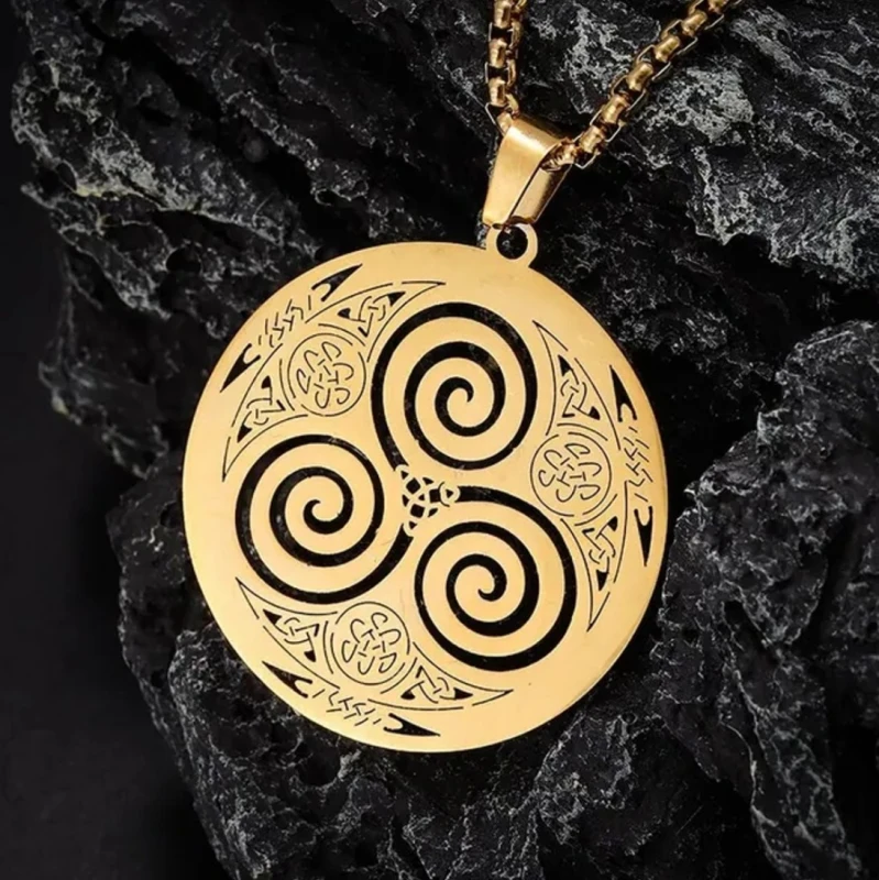 Vyriškas pakabukas K1, auksinis N224