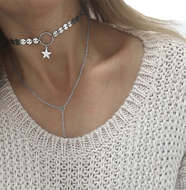 Chokeris su žvaigždele – sidabrinės arba auksinės spalvos