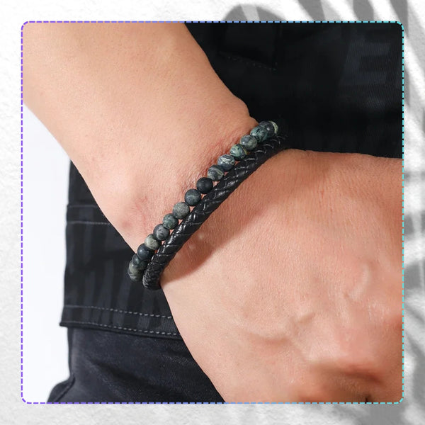 Vyriška apyrankė – juoda oda ir žali akmenys