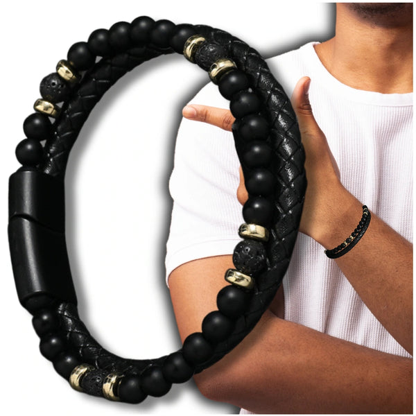 Vyriška apyrankė – juoda oda, akmenys ir auksiniai žiedai