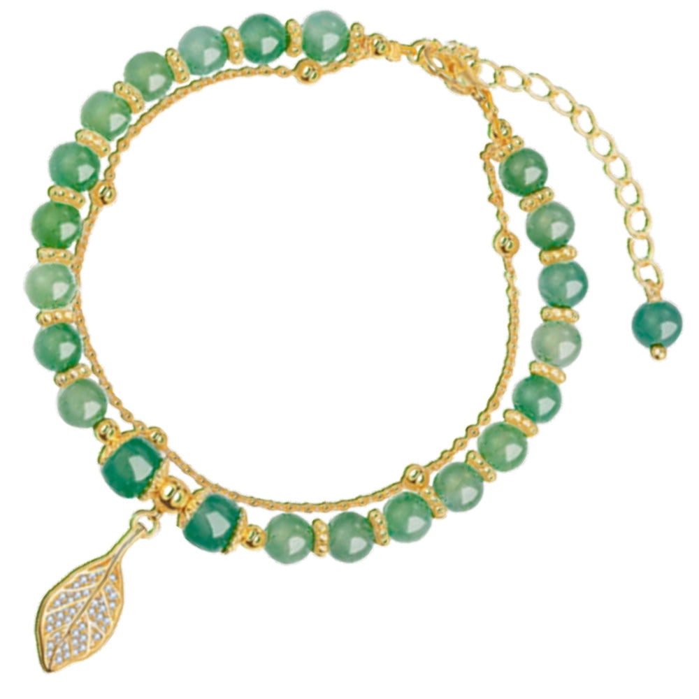 Dviguba apyrankė su žaliais karoliukais ir lapelio pakabuku