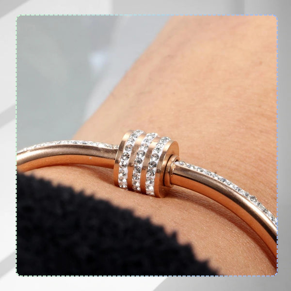 Auksinė standi apyrankė su cirkoniais