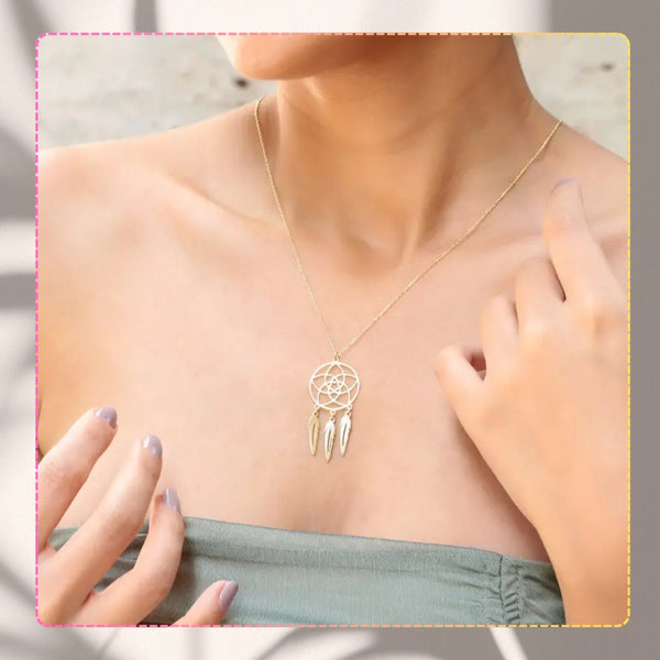 Auksinis kaklo papuošalas su sapnų gaudykle, plienas