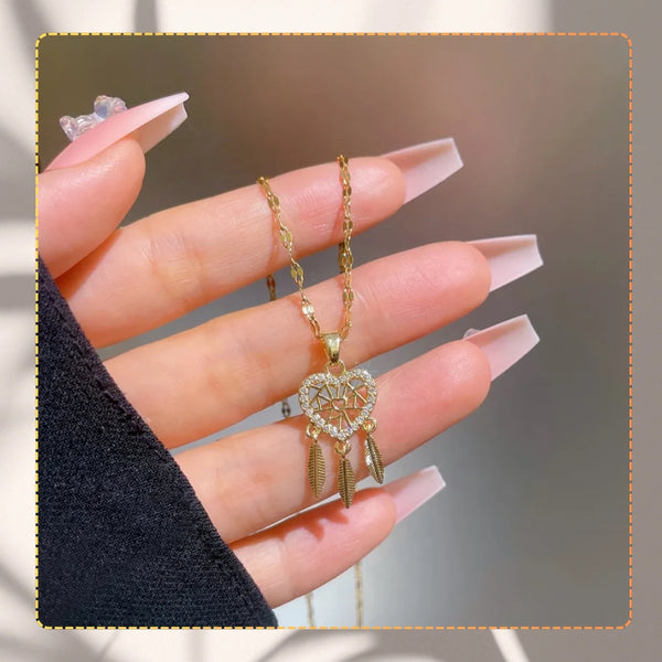 Auksinis vėrinys – širdis su sapnų gaudykle, plienas