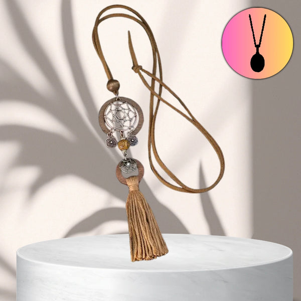 Rudas boho vėrinys su sapnų gaudykle ir kutais