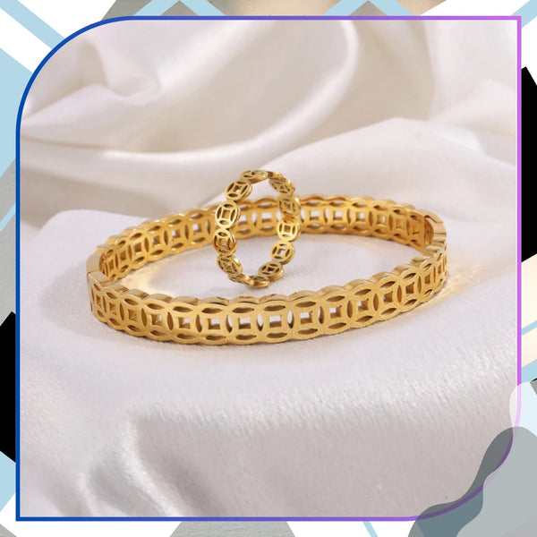 Papuošalų rinkinys: auksinė apyrankė ir žiedas, chirurginis plienas