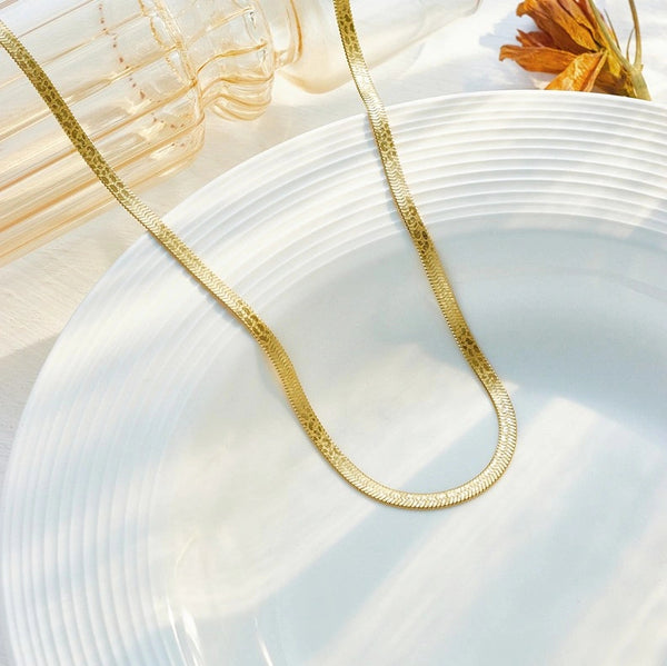 Auksinis vėrinys „žmijka“ su panteros motyvu, chirurginis plienas