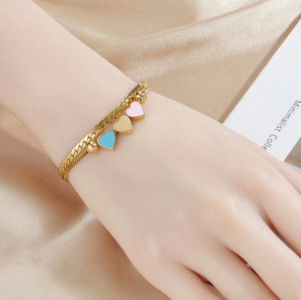 Dviguba auksinė apyrankė su širdelėmis, chirurginis plienas