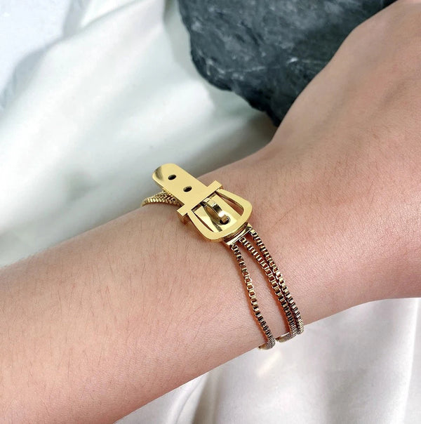 Auksinės spalvos elegantiška apyrankė, chirurginis plienas