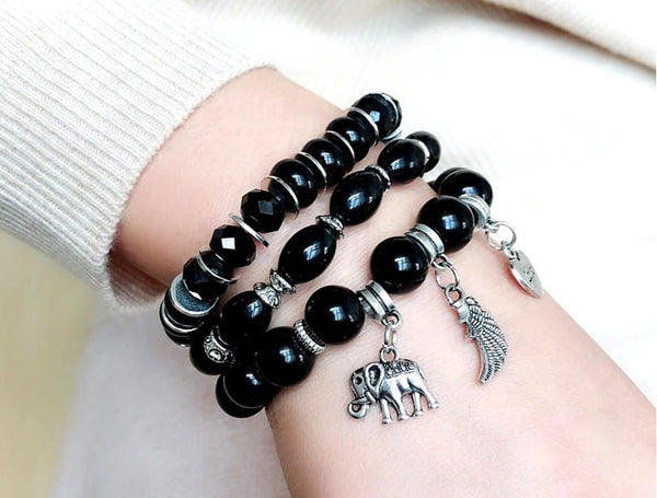 Apyrankių rinkinys su perlais ir pakabukais: sparnas, meilė, dramblys