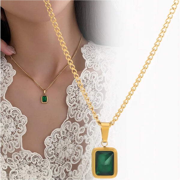 Elegantiškas auksinis vėrinys su žalia cirkonija