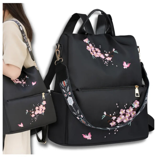 Kuprinė moterims S65 juoda