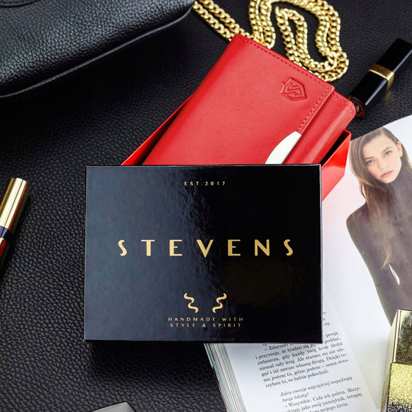 Moteriška piniginė Stevens S02 D1679