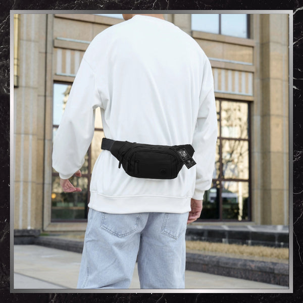 Vyriška vandeniui atspari juosmens rankinė BAD&BAGS, juoda