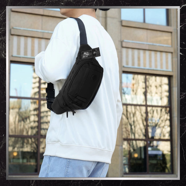 Vyriška vandeniui atspari juosmens rankinė BAD&BAGS, juoda