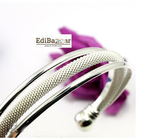 Sidabrinės spalvos bangle apyrankė, reguliuojama