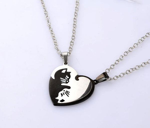 Vėriniai „BEST FRIENDS“ – dvi širdys ir katės, chirurginis plienas (2 vnt.)