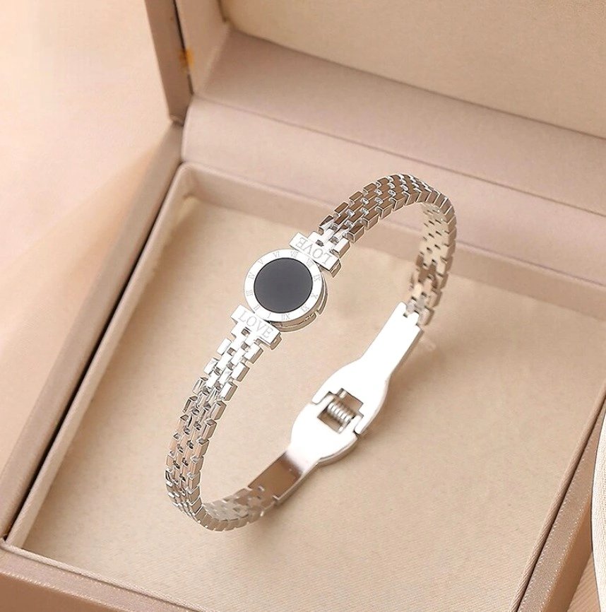 Apyrankė moterims S41