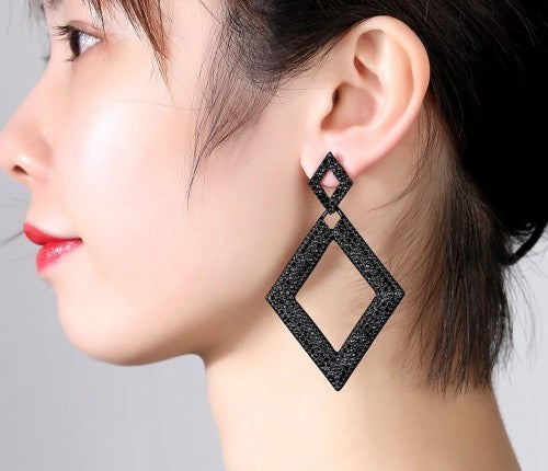 Auskarai moterims Y42 juodi