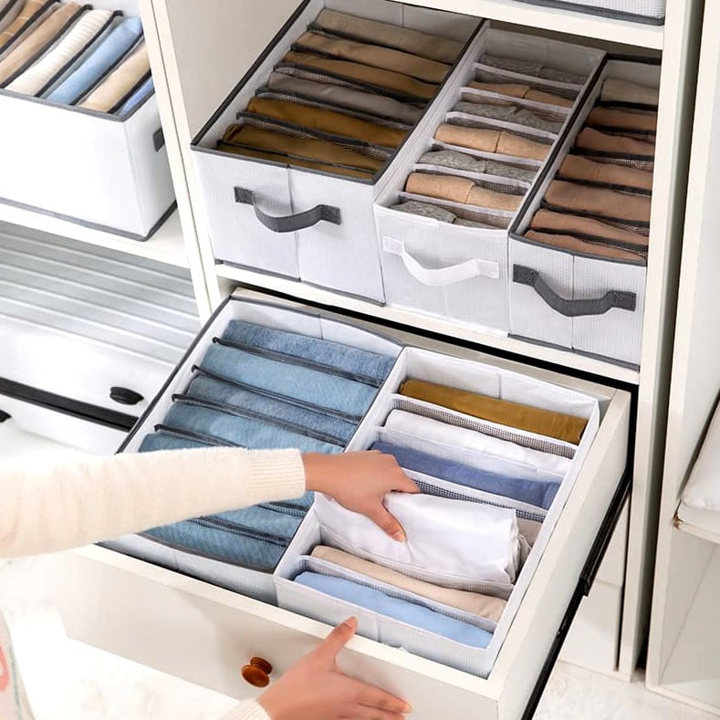 Dėklas spintos stalčiui, drabužiams AX10