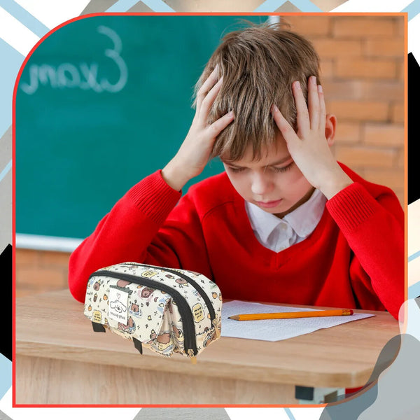 Dviejų skyrių penalas su kapibara Happy Go Lucky