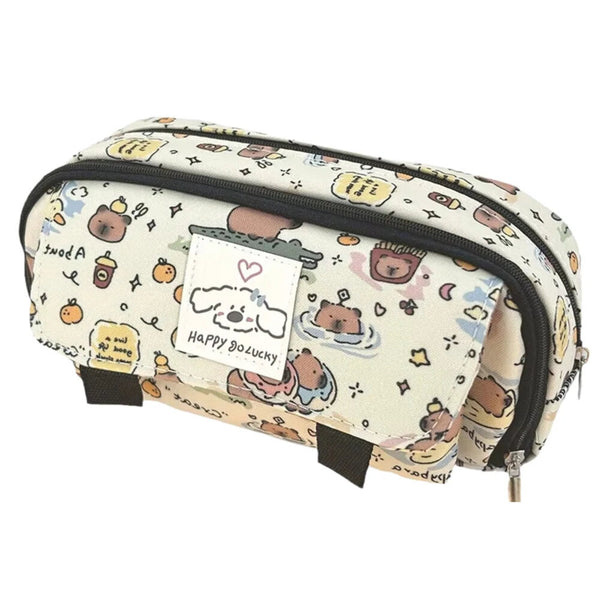 Dviejų skyrių penalas su kapibara Happy Go Lucky