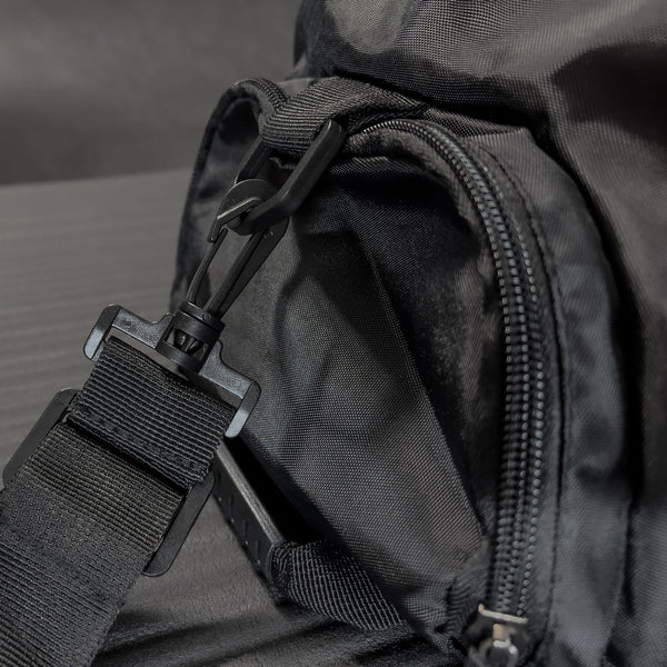 Juoda kelioninė sportinė kuprinė rankiniam bagažui 40x20x25 cm