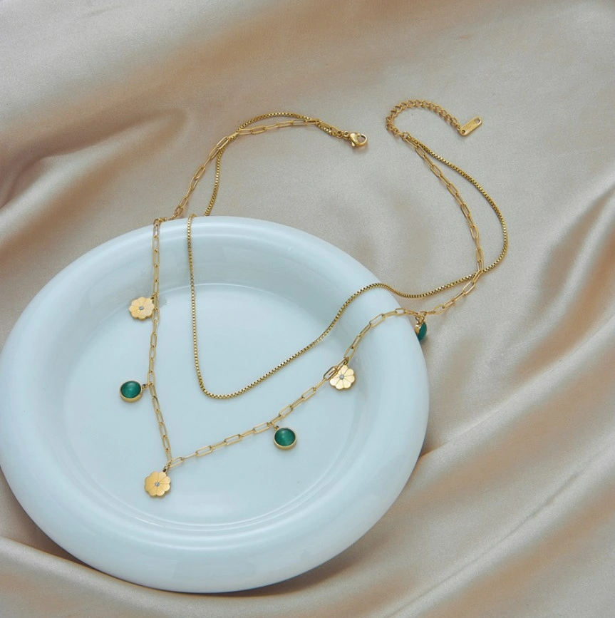 Kaklo papuošalas moterims A83, auksinės spalvos