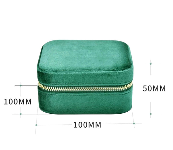 Kosmetinė papuošalams FD127 žalia