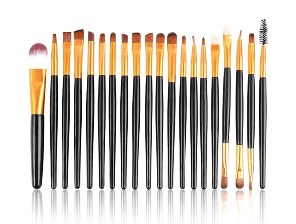 Makiažo pagrindo šepetėlių komplektas 20 vnt. C8