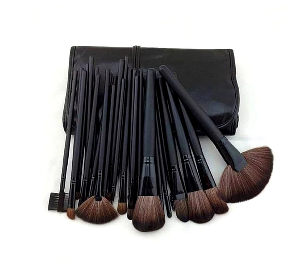 Makiažo šepetėliai, 24vnt. A11