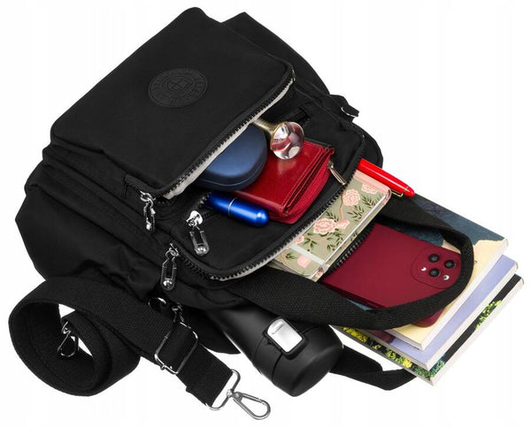 Maža kuprinė moterims P36, juoda