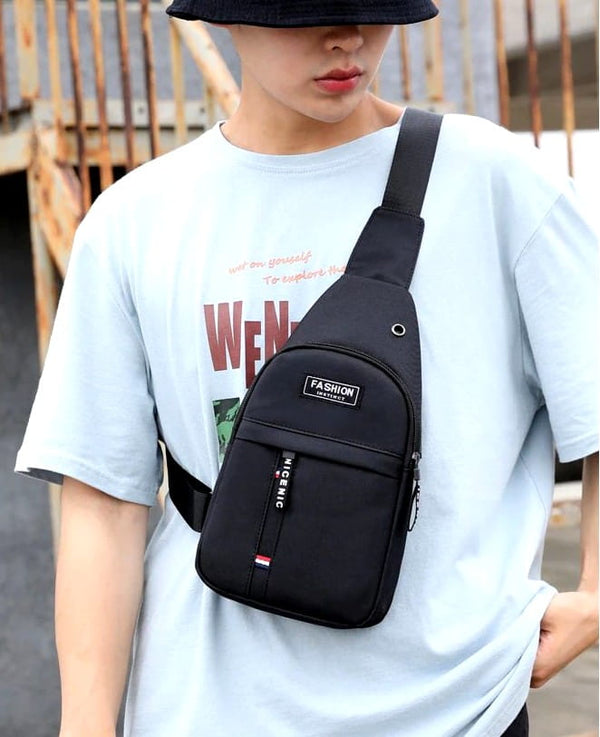 Maža sportinė kuprinė vyrams L131, juoda R281