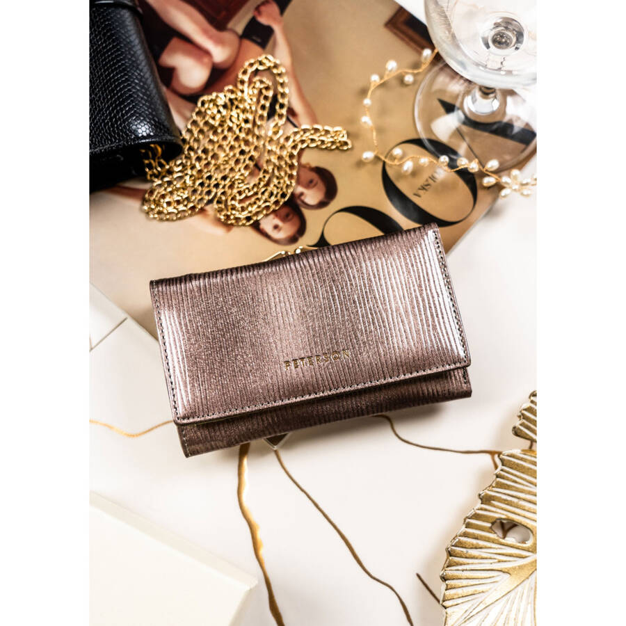 Natūralios odos piniginė moterims Peterson L197 D1510