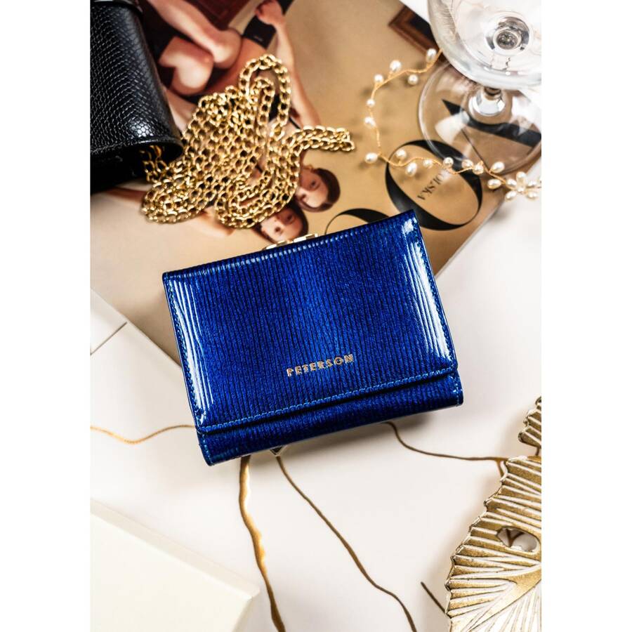 Natūralios odos piniginė moterims Peterson L201 D1504