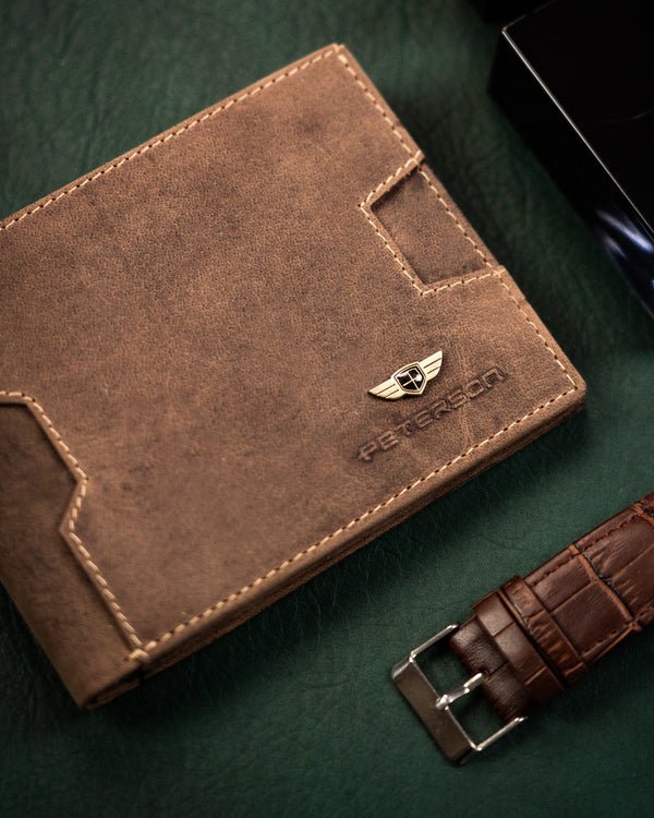 Natūralios odos piniginė vyrams Peterson L38 D1414