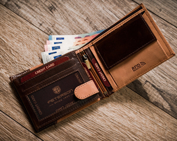 Natūralios odos piniginė vyrams Peterson PT107 S1021