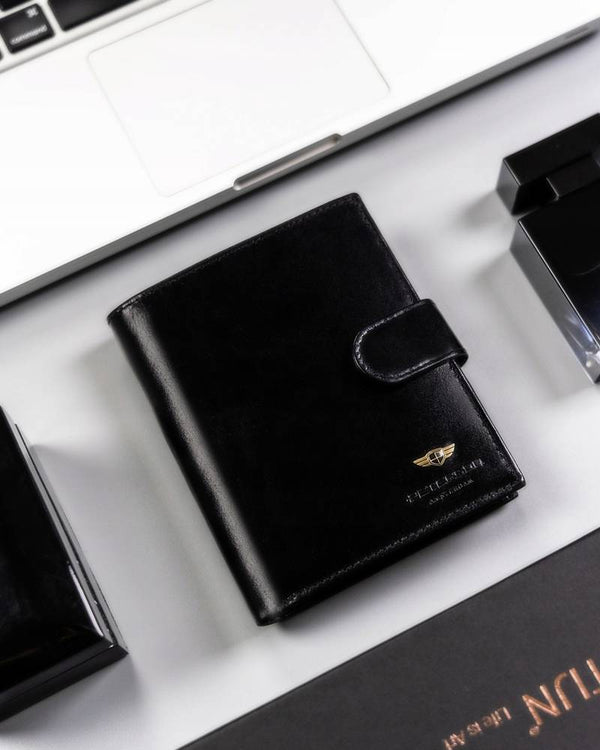 Natūralios odos piniginė vyrams Peterson PT175 S946