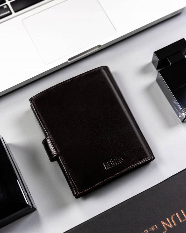 Natūralios odos piniginė vyrams Peterson PT176 S945