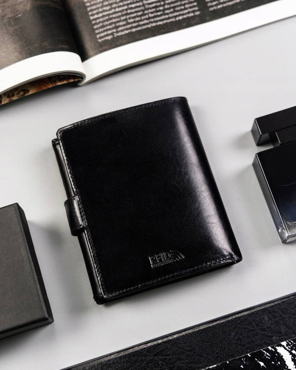 Natūralios odos piniginė vyrams Peterson PT190 S929