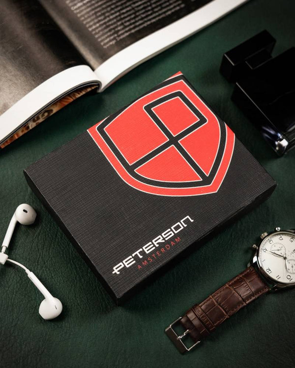 Natūralios odos piniginė vyrams Peterson PT196 S923