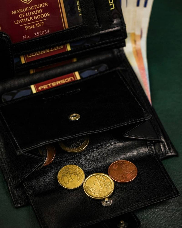 Natūralios odos piniginė vyrams Peterson PT249 S864