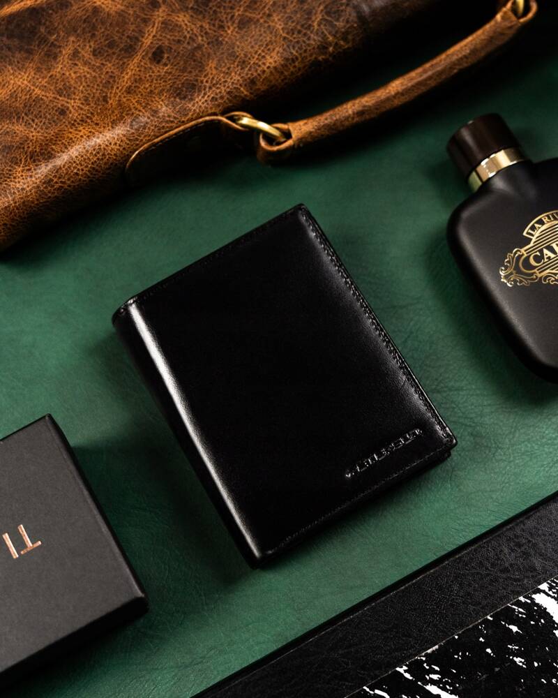 Natūralios odos piniginė vyrams Peterson PT257 S855