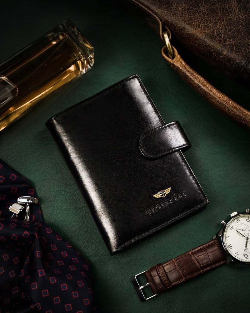 Natūralios odos piniginė vyrams Peterson PT66 S748