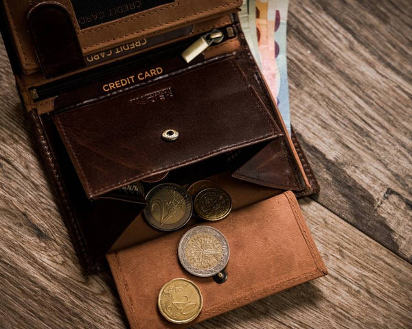 Natūralios odos piniginė vyrams Peterson PT75 S738
