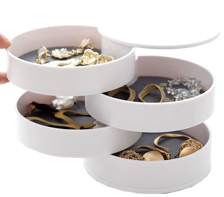 PAPUOŠALŲ DĖŽUTĖ E47-1